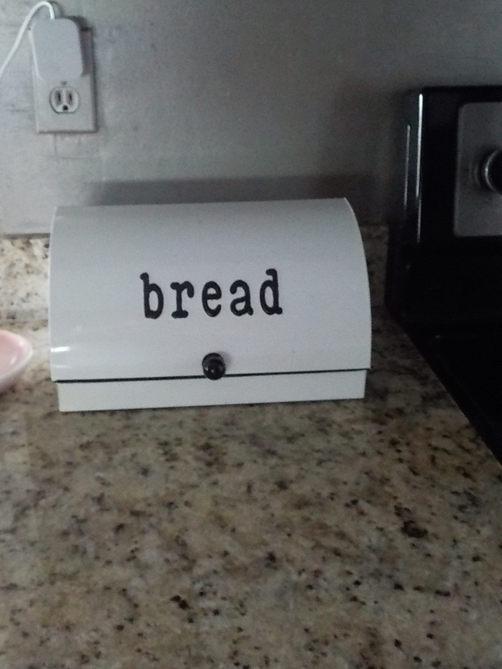 METAL BREADBOX